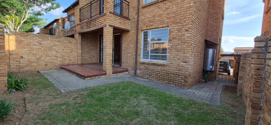 2 Bedroom Property for Sale in Honeydew Gauteng