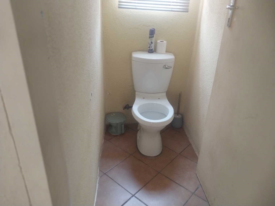 2 Bedroom Property for Sale in Mahube Valley Gauteng