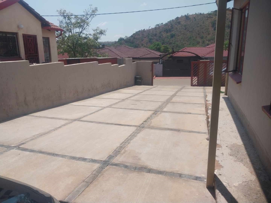 2 Bedroom Property for Sale in Mahube Valley Gauteng