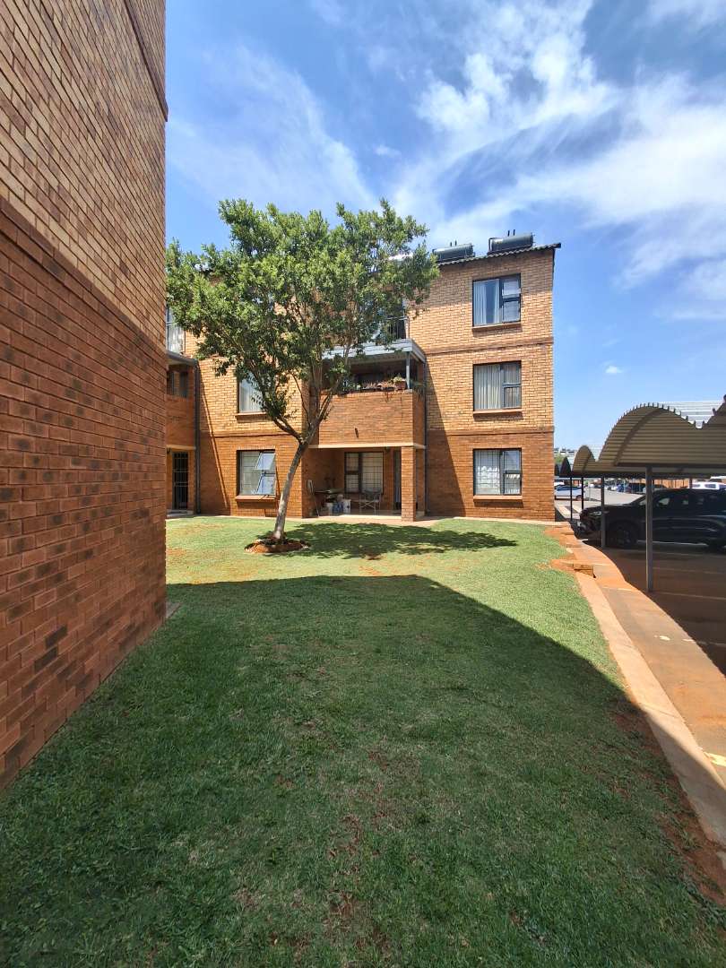 2 Bedroom Property for Sale in Olympus Gauteng