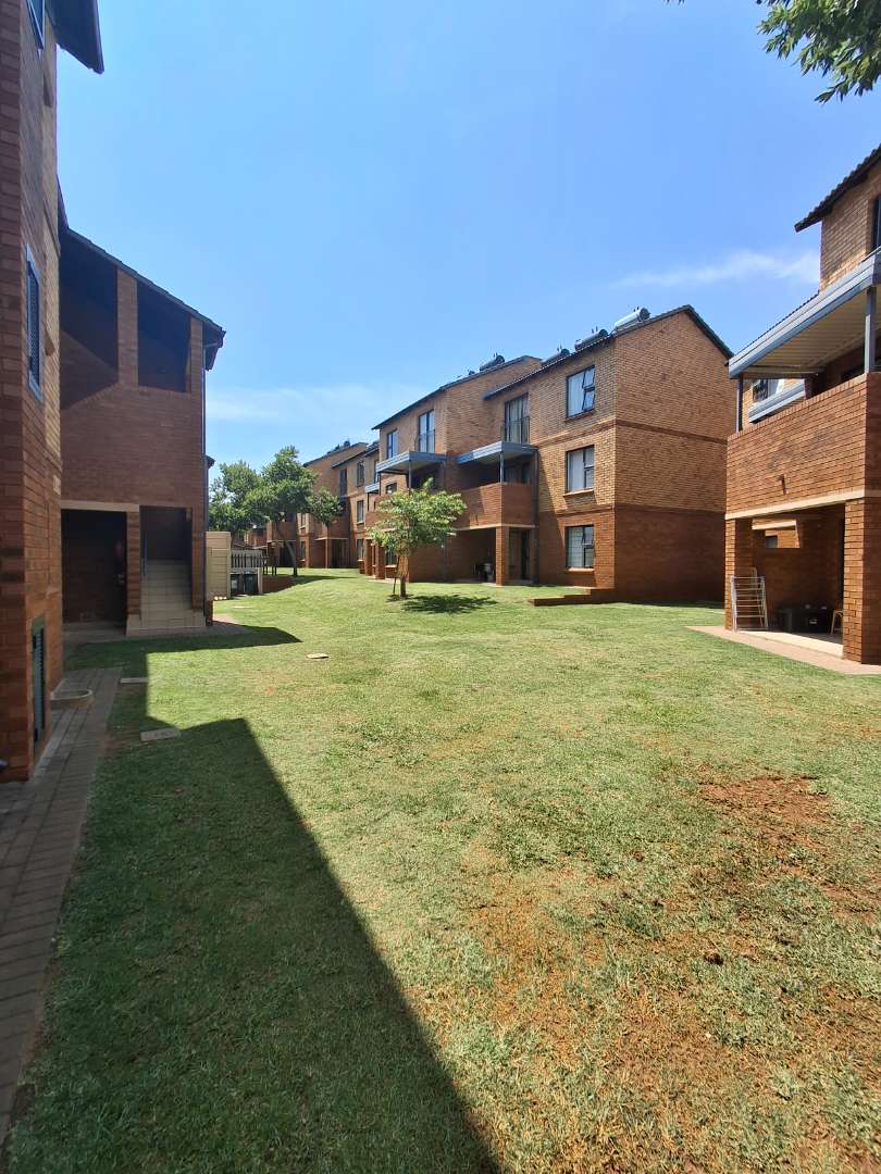 2 Bedroom Property for Sale in Olympus Gauteng