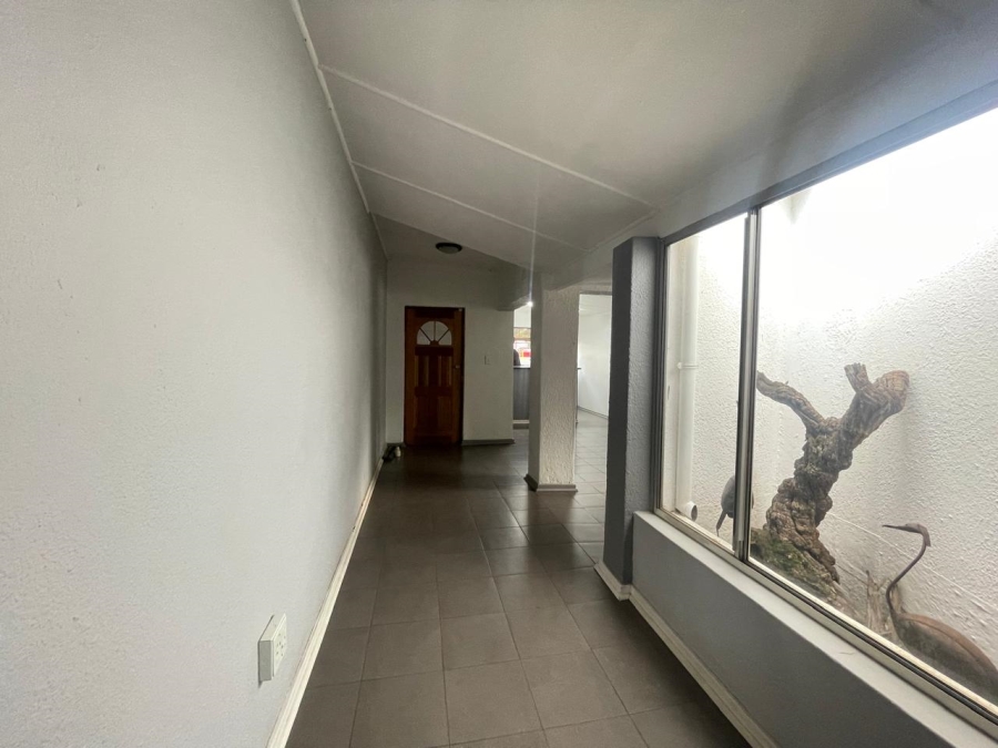 Commercial Property for Sale in Glen Marais Gauteng