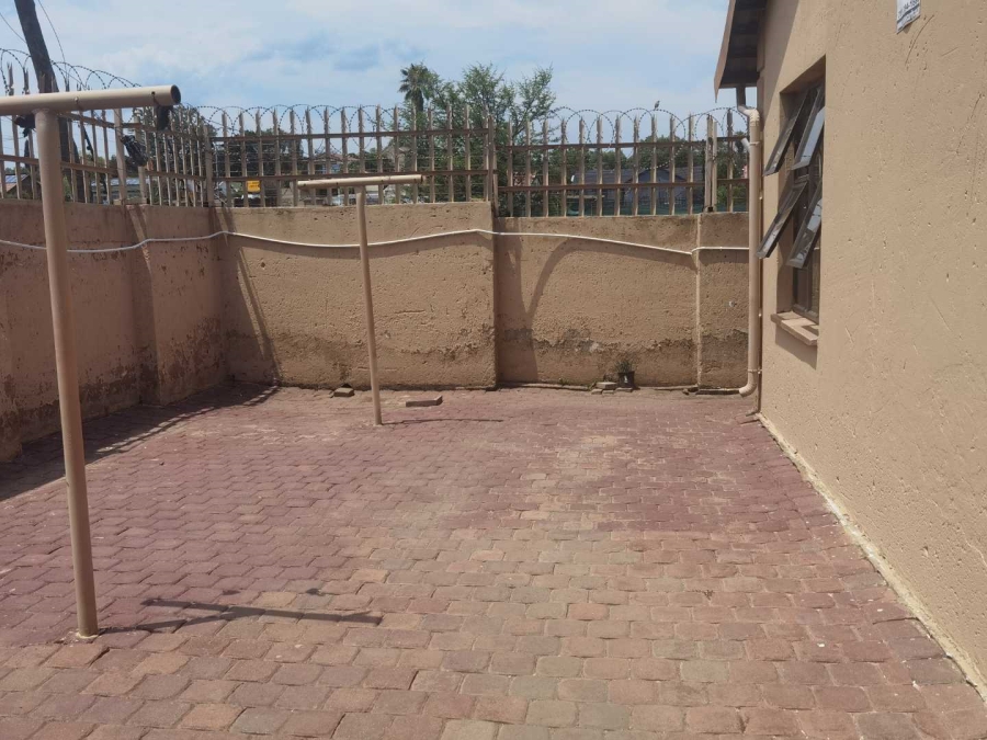 3 Bedroom Property for Sale in Birchleigh North Gauteng