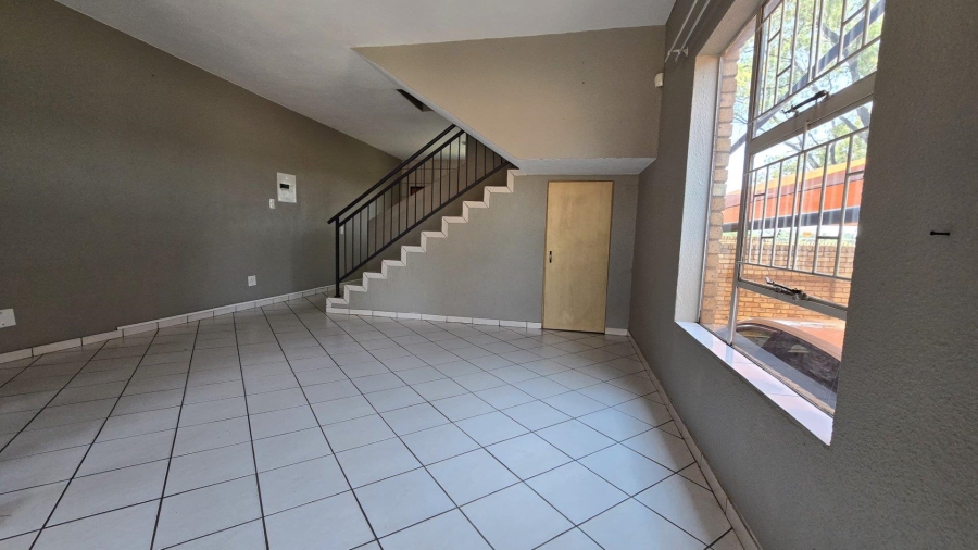 2 Bedroom Property for Sale in Florentia Gauteng