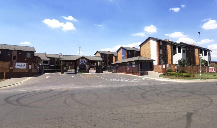 2 Bedroom Property for Sale in Alveda Park Gauteng