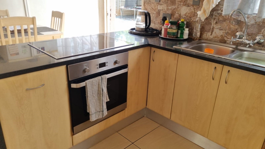 3 Bedroom Property for Sale in Suideroord Gauteng