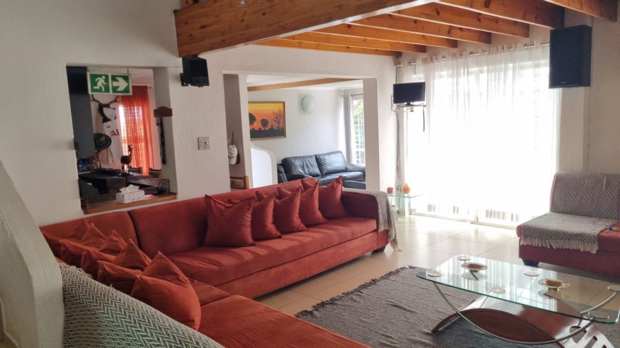 3 Bedroom Property for Sale in Suideroord Gauteng