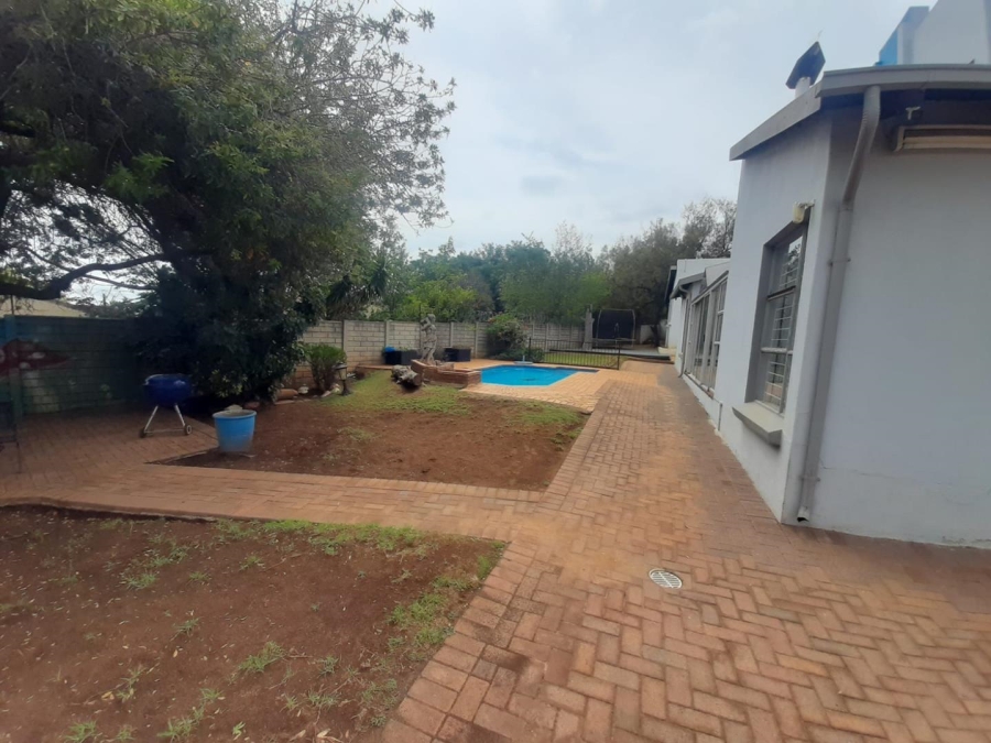 3 Bedroom Property for Sale in Suideroord Gauteng