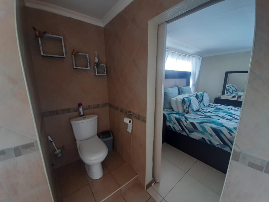 3 Bedroom Property for Sale in Suideroord Gauteng