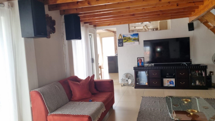 3 Bedroom Property for Sale in Suideroord Gauteng