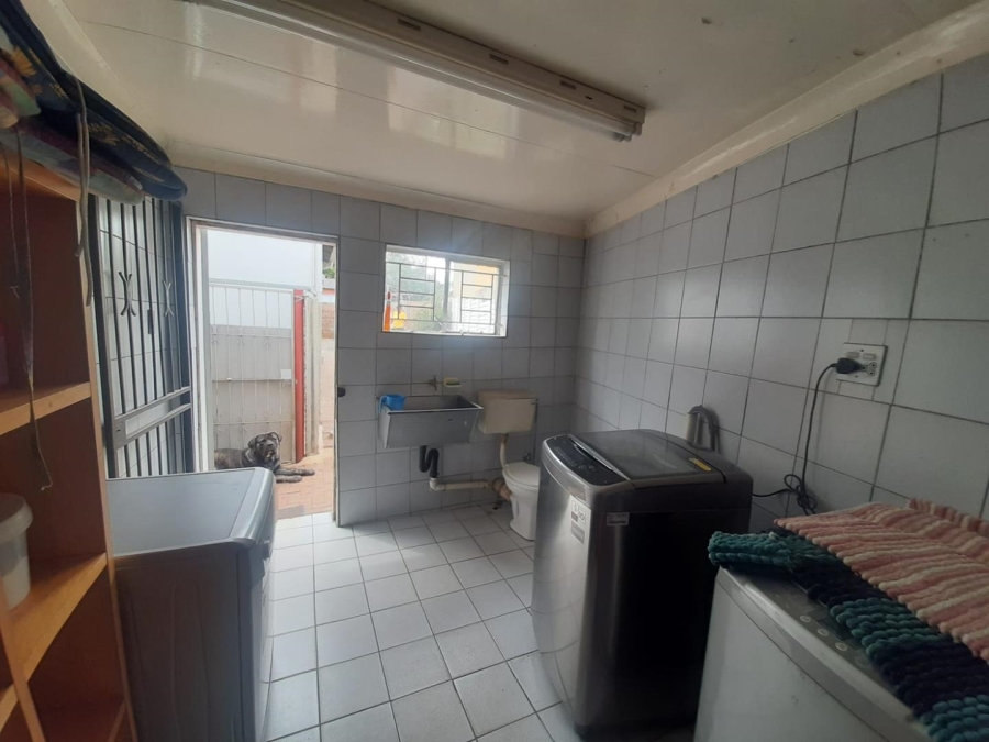 3 Bedroom Property for Sale in Suideroord Gauteng