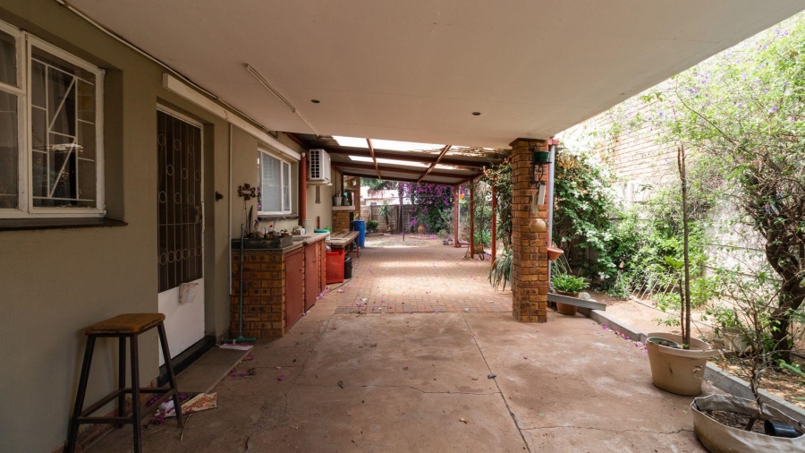 3 Bedroom Property for Sale in Mackenzie Park Gauteng