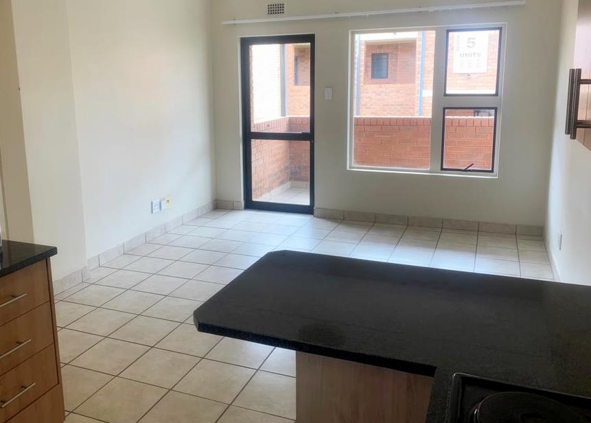 To Let 2 Bedroom Property for Rent in Olympus Gauteng