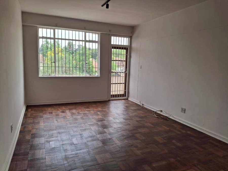 To Let 1 Bedroom Property for Rent in Waverley Gauteng