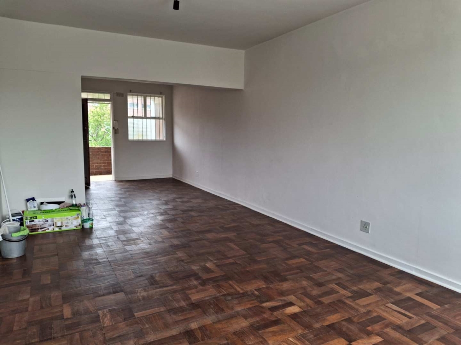 To Let 1 Bedroom Property for Rent in Waverley Gauteng