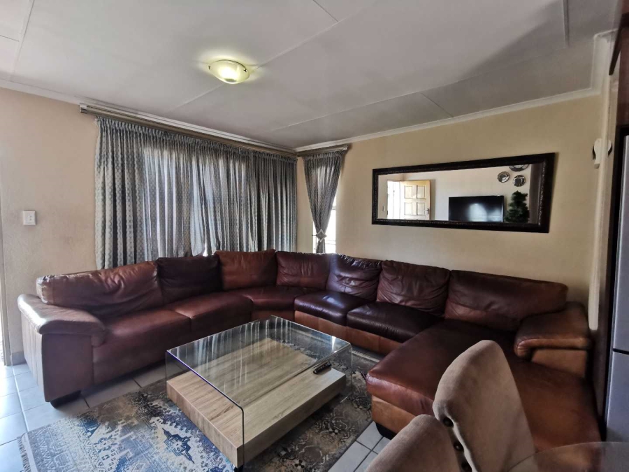 To Let 3 Bedroom Property for Rent in Leopard