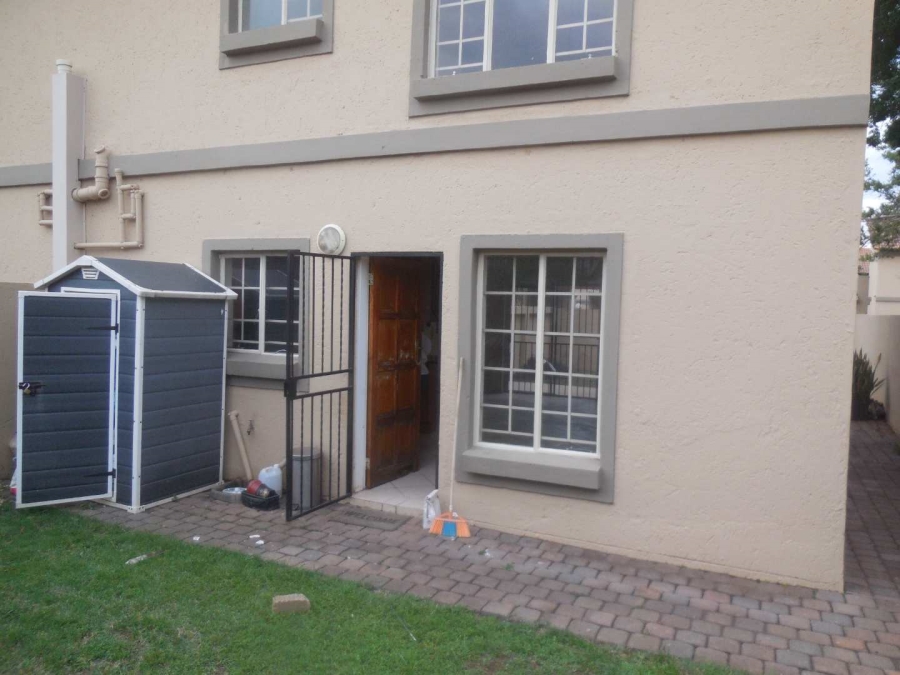 To Let 2 Bedroom Property for Rent in Willow Park Manor Gauteng