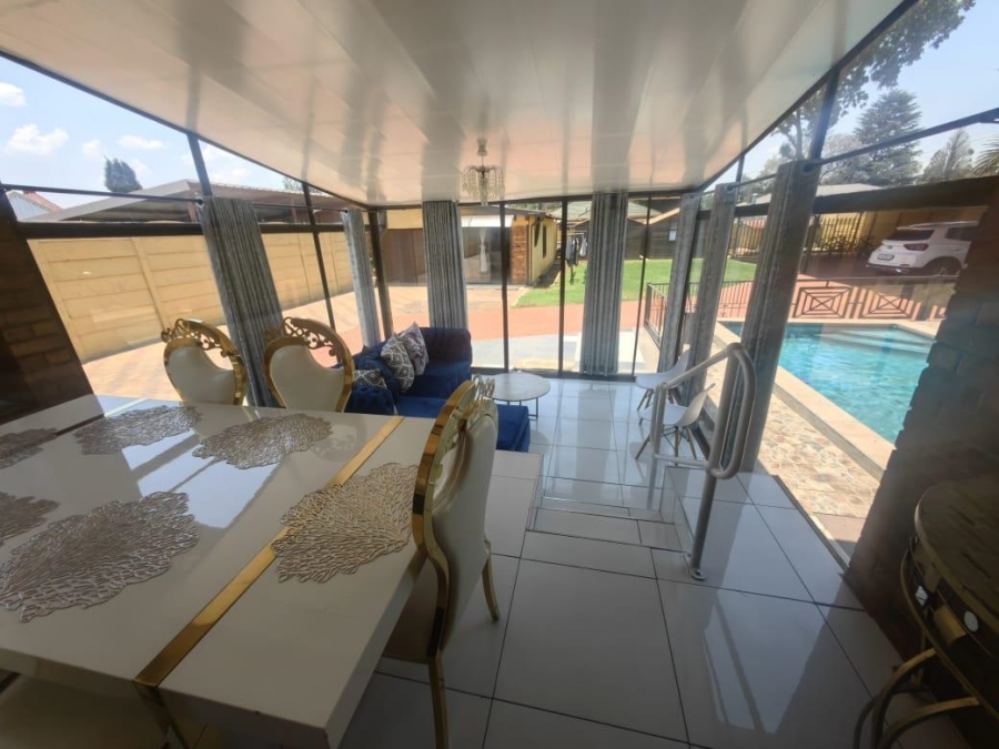 3 Bedroom Property for Sale in Selcourt Gauteng