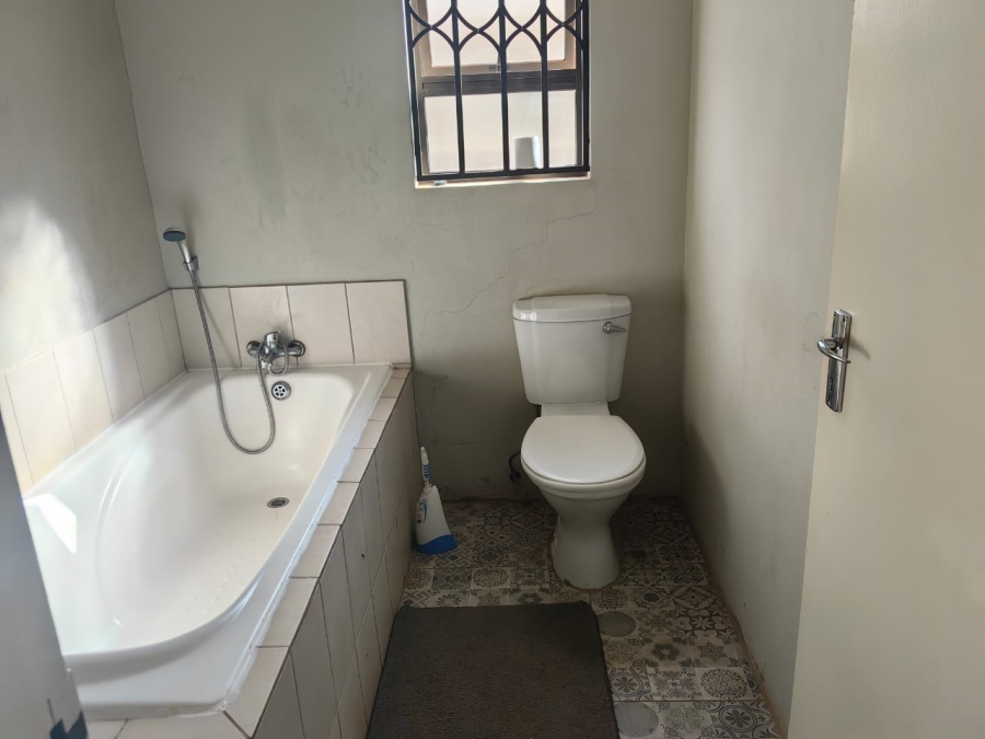 3 Bedroom Property for Sale in Dawn Park Gauteng