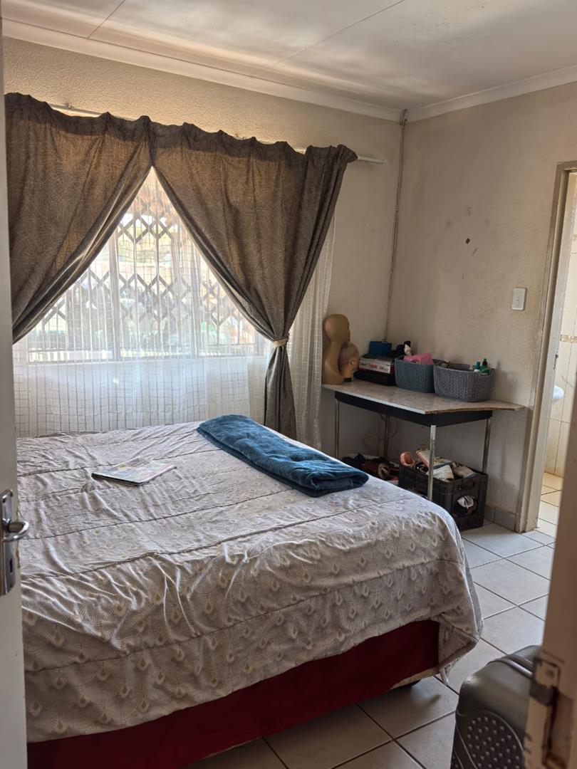 To Let 2 Bedroom Property for Rent in The Orchards Gauteng