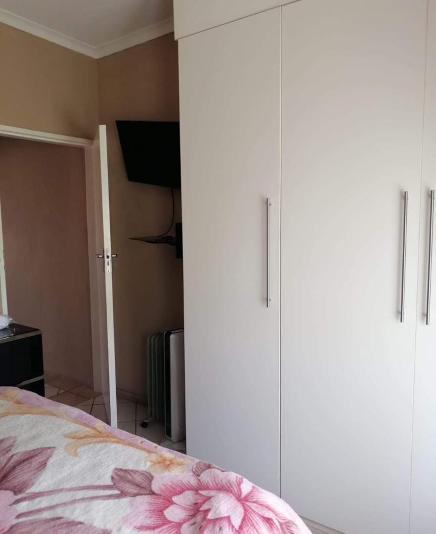 To Let 2 Bedroom Property for Rent in Pretoria East Gauteng