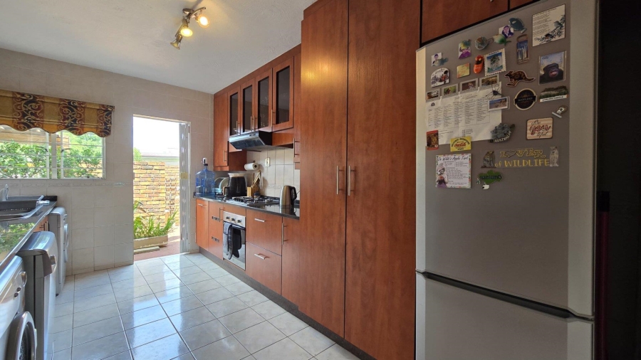 3 Bedroom Property for Sale in Brackenhurst Gauteng