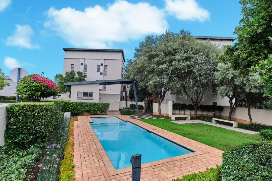 2 Bedroom Property for Sale in Lonehill Gauteng