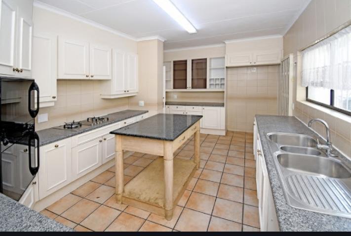 To Let 3 Bedroom Property for Rent in Morningside Gauteng