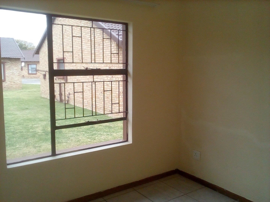 To Let 2 Bedroom Property for Rent in Riversdale Gauteng