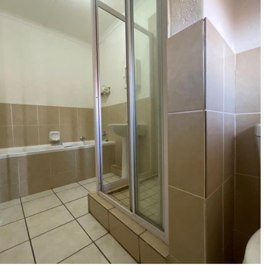 To Let 2 Bedroom Property for Rent in Comet Gauteng