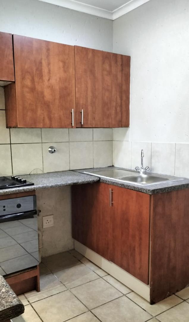 To Let 2 Bedroom Property for Rent in Comet Gauteng