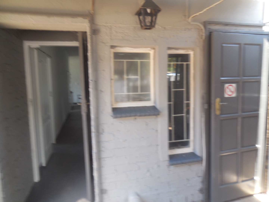 To Let 3 Bedroom Property for Rent in Kilner Park Gauteng