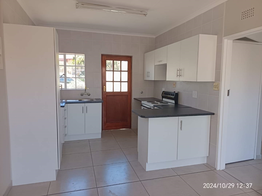 1 Bedroom Property for Sale in Helderkruin Gauteng