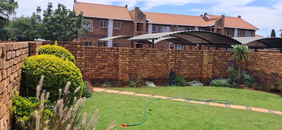 To Let 2 Bedroom Property for Rent in Clarina Gauteng