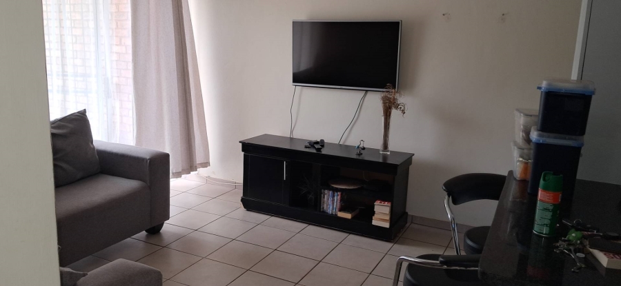 To Let 2 Bedroom Property for Rent in Clarina Gauteng