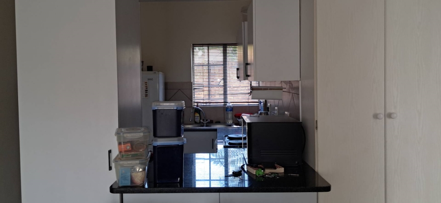 To Let 2 Bedroom Property for Rent in Clarina Gauteng