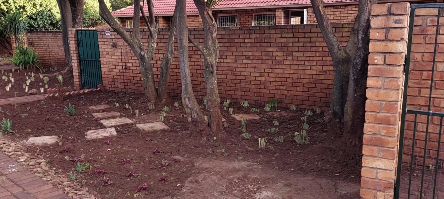 2 Bedroom Property for Sale in Valhalla Gauteng