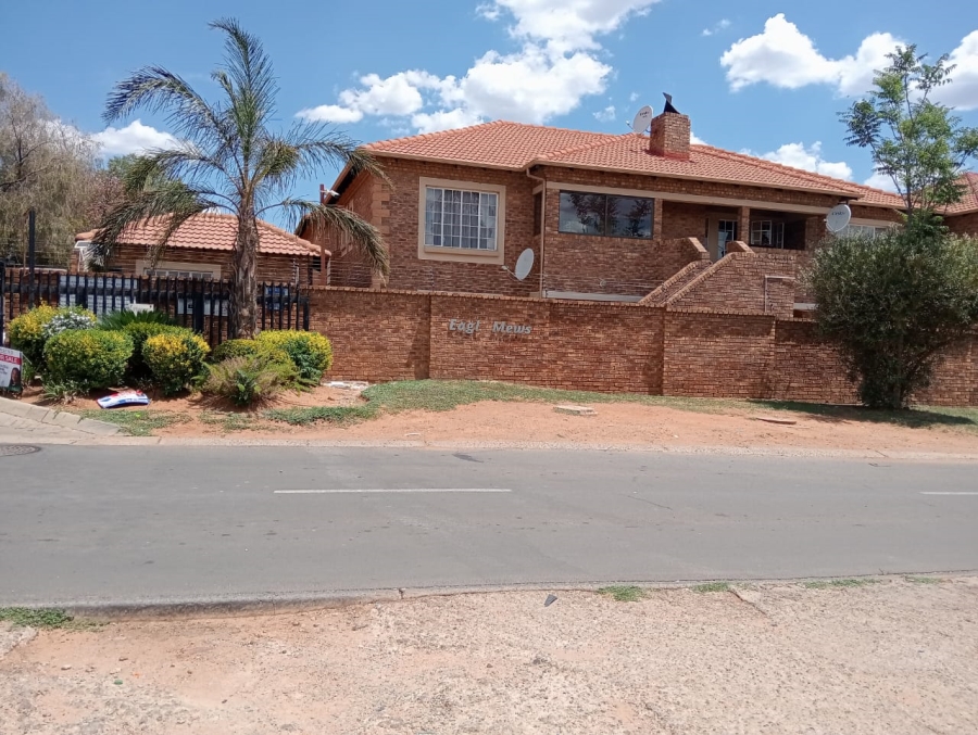 3 Bedroom Property for Sale in Terenure Gauteng