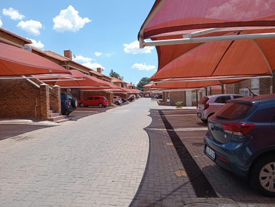 3 Bedroom Property for Sale in Terenure Gauteng