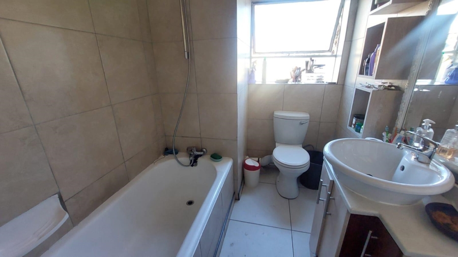 2 Bedroom Property for Sale in Alberton Gauteng