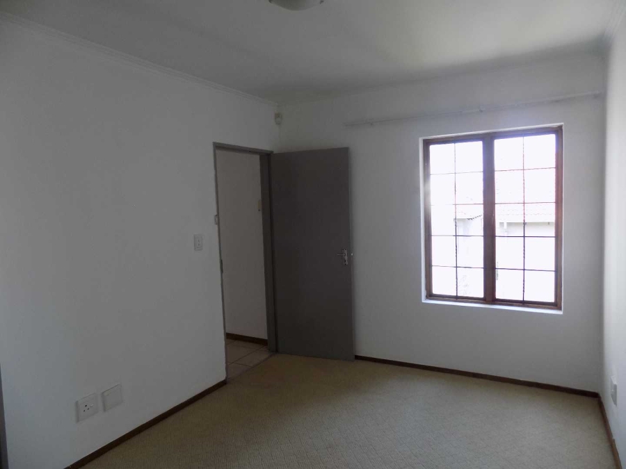 2 Bedroom Property for Sale in Rivonia Gauteng