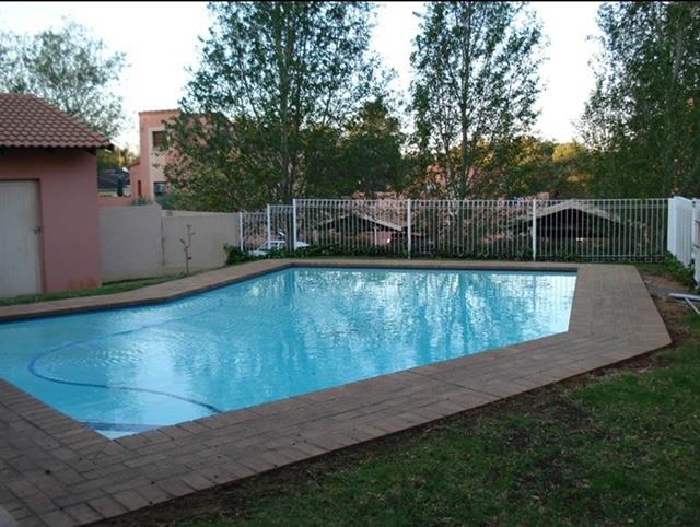 To Let 2 Bedroom Property for Rent in Morningside Gauteng