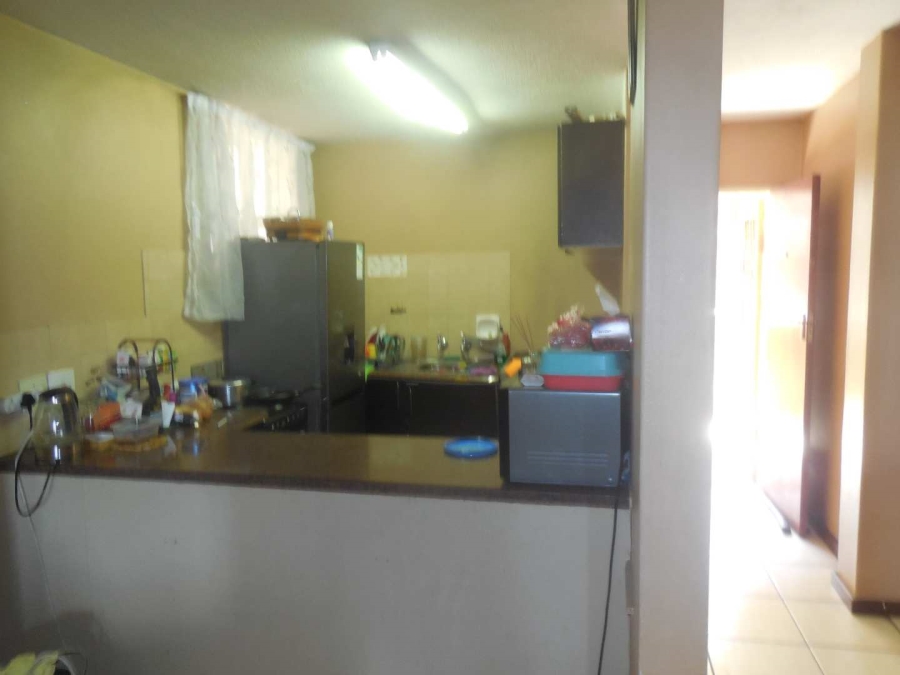 To Let 2 Bedroom Property for Rent in Silverton Gauteng