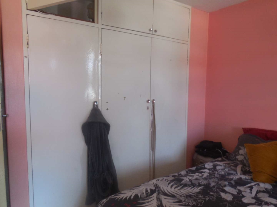 To Let 2 Bedroom Property for Rent in Silverton Gauteng