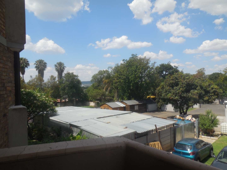 To Let 2 Bedroom Property for Rent in Silverton Gauteng