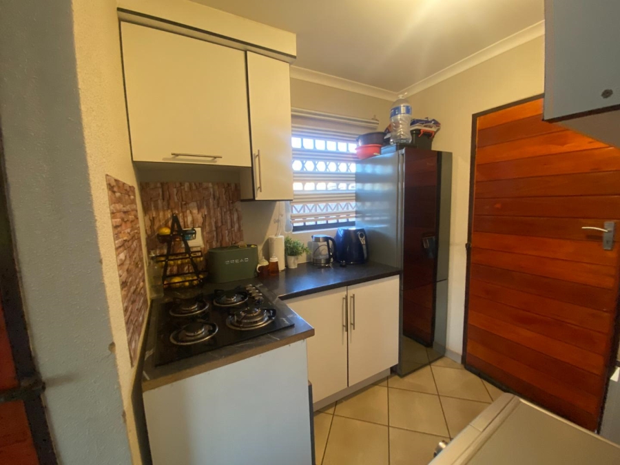 To Let 2 Bedroom Property for Rent in Wilfordon Gauteng