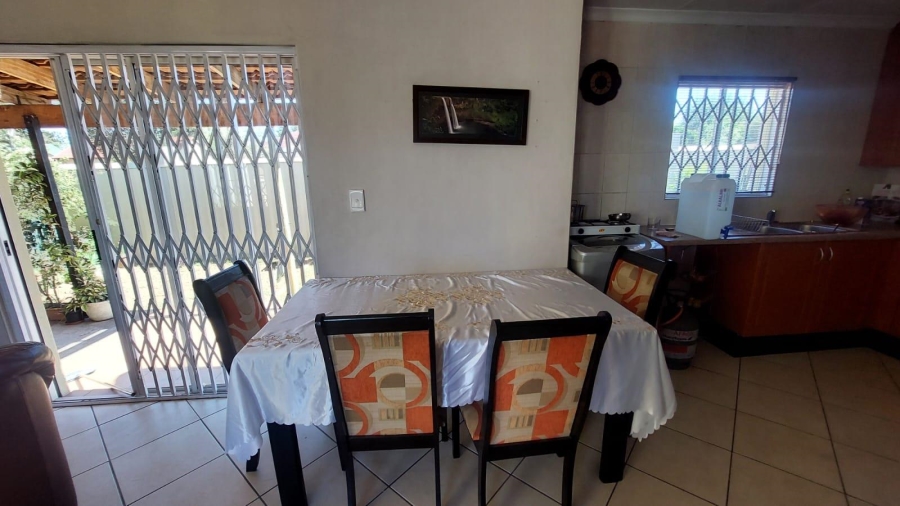 To Let 2 Bedroom Property for Rent in Elandspark Gauteng