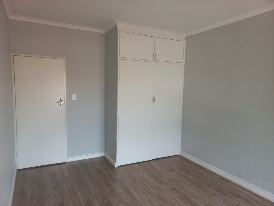 To Let 3 Bedroom Property for Rent in Dersley Gauteng