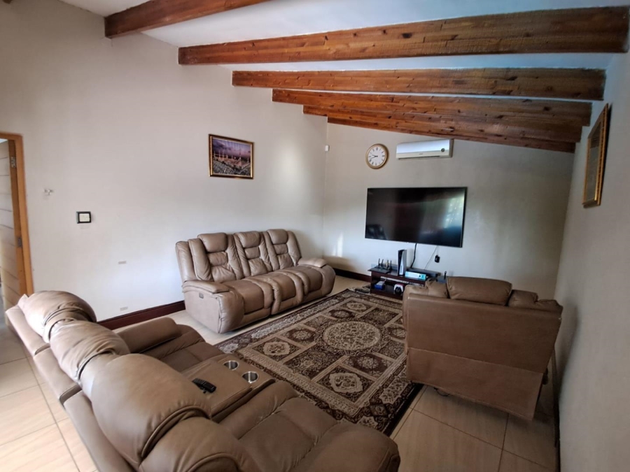 4 Bedroom Property for Sale in Glenvista Gauteng