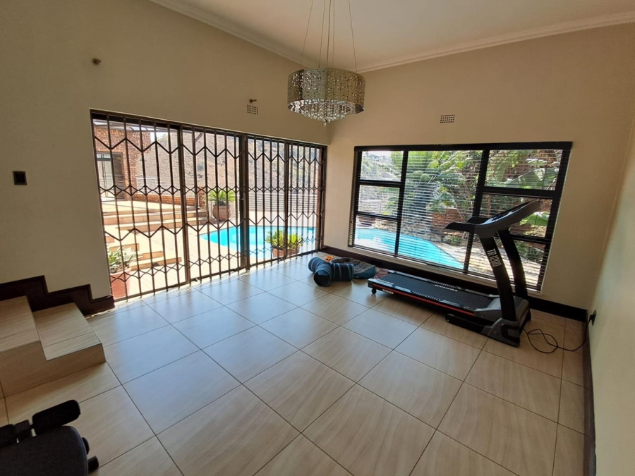 4 Bedroom Property for Sale in Glenvista Gauteng